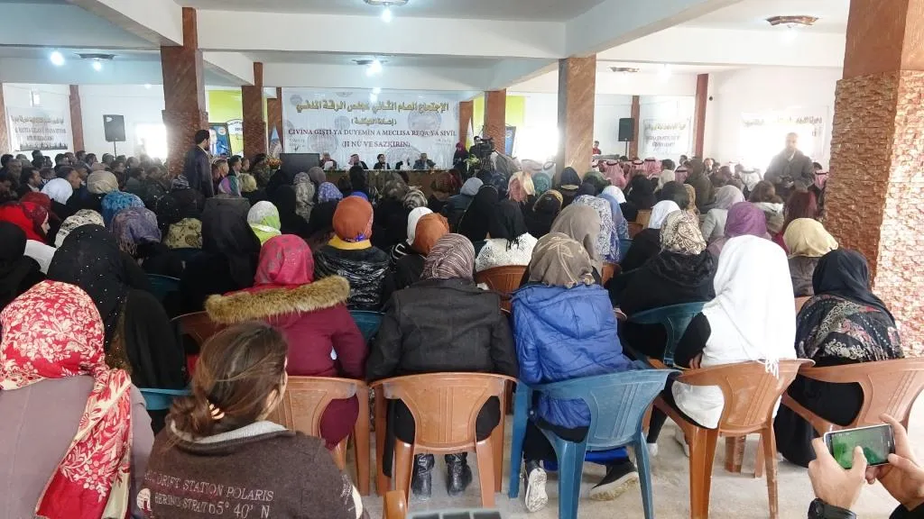 Al-Raqqa's women a year after liberating of IS' blackness-3