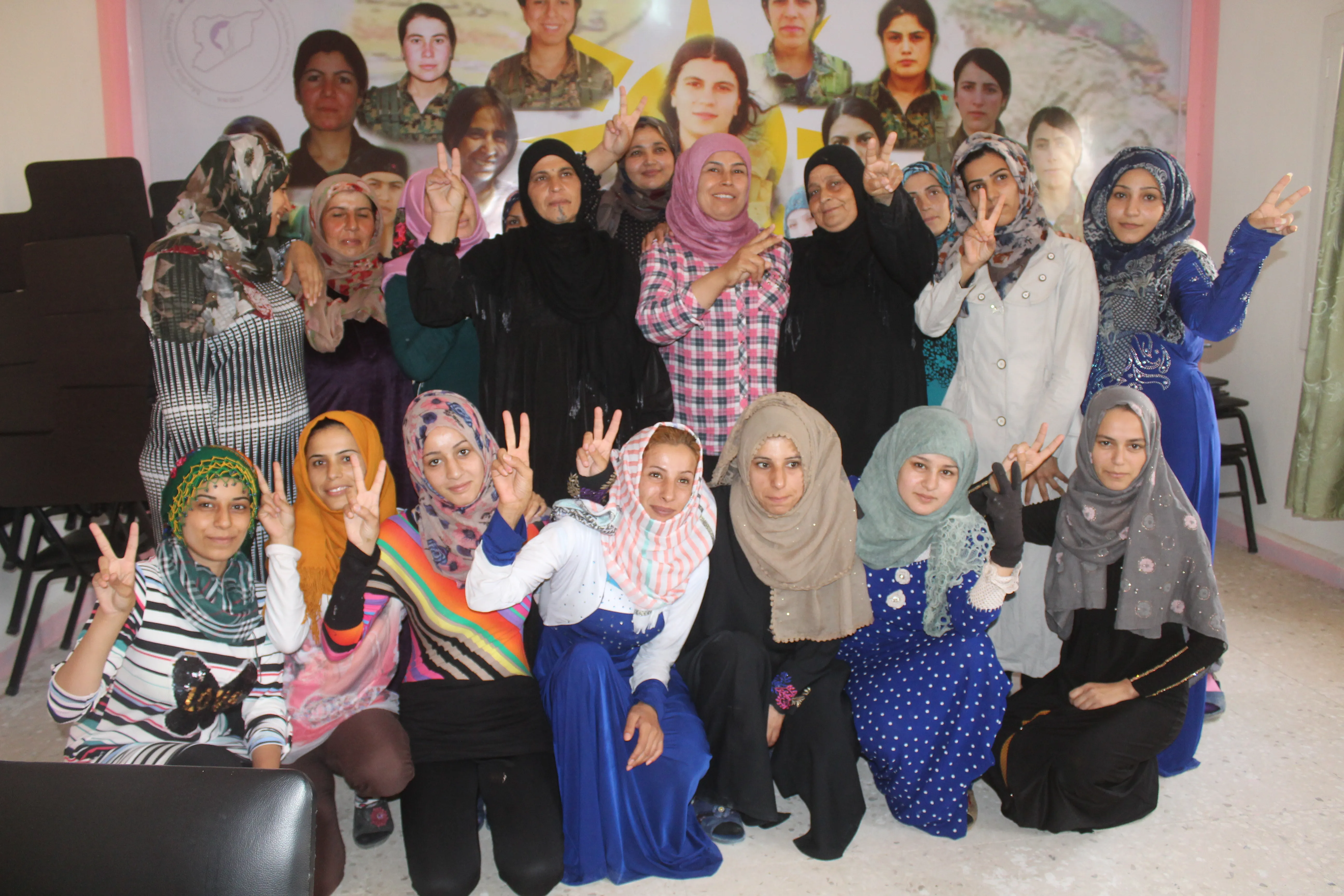 Al-Raqqa's women a year after liberating of IS' blackness-3