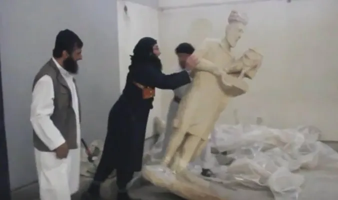 On ISIS, Turkey's footsteps ... Iran avenges of Kurds' history by demolishing monuments