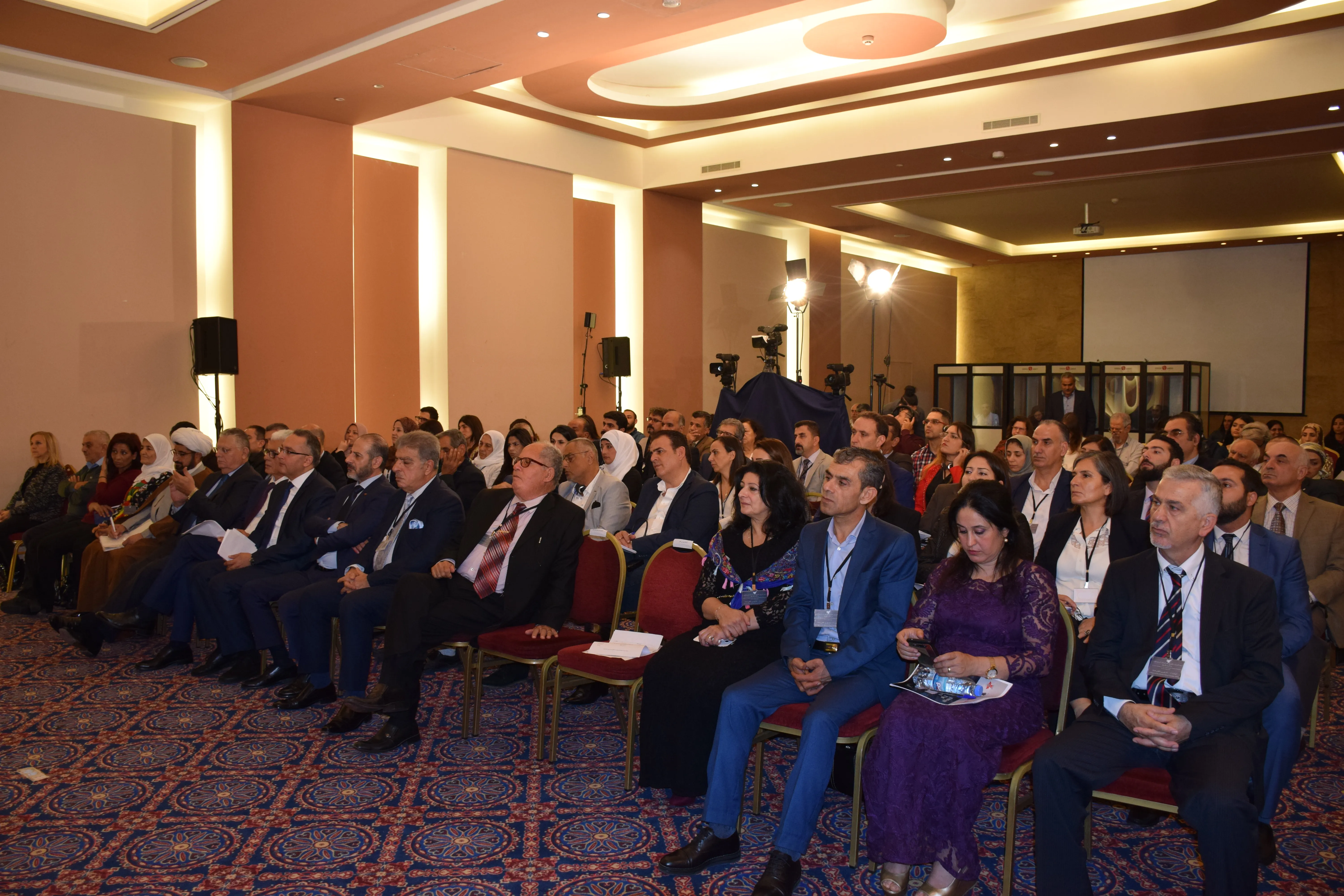A historical explanation of the Middle East Civil Crisis at conference's 1st session  