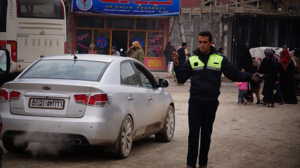Traffic procedures in al-Raqqa for citizens, drivers' safety