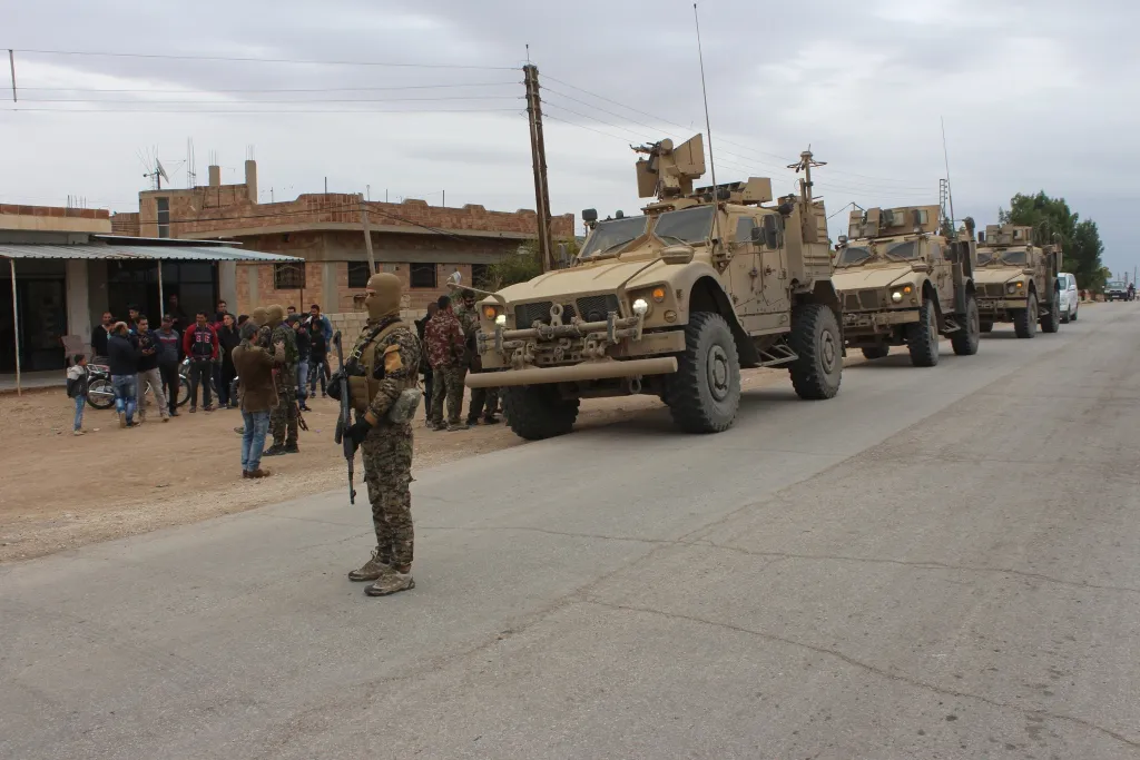 Joint patrols of SDF, International Alliance running in al-Hasakah