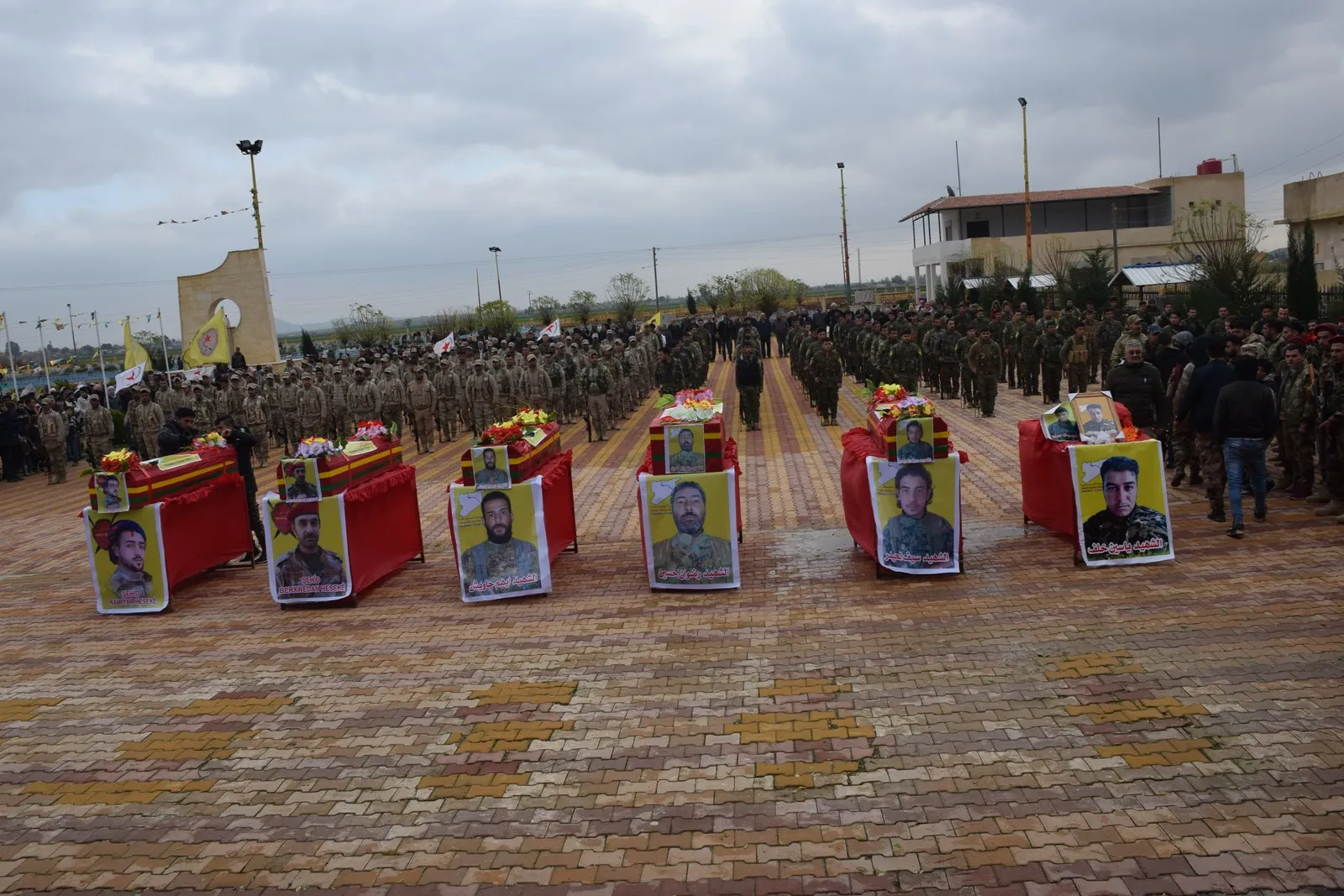 At their funeral ceremony: IS are about to be defeated thanks to martyrs