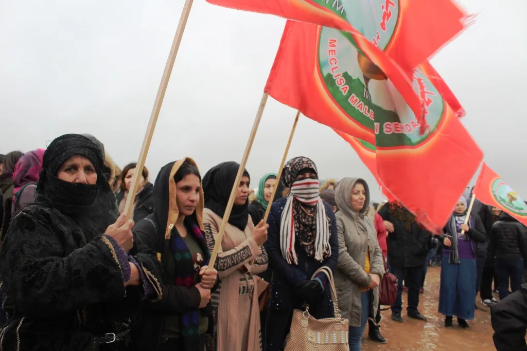 Sit-in near Turkish border... since 8 days