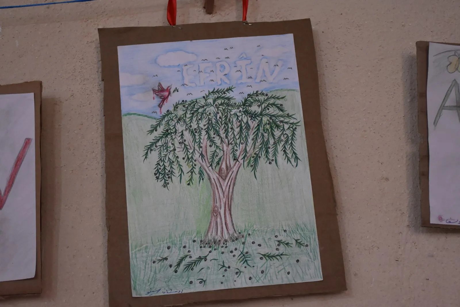 Afrin children express their love for Ocalan through drawing