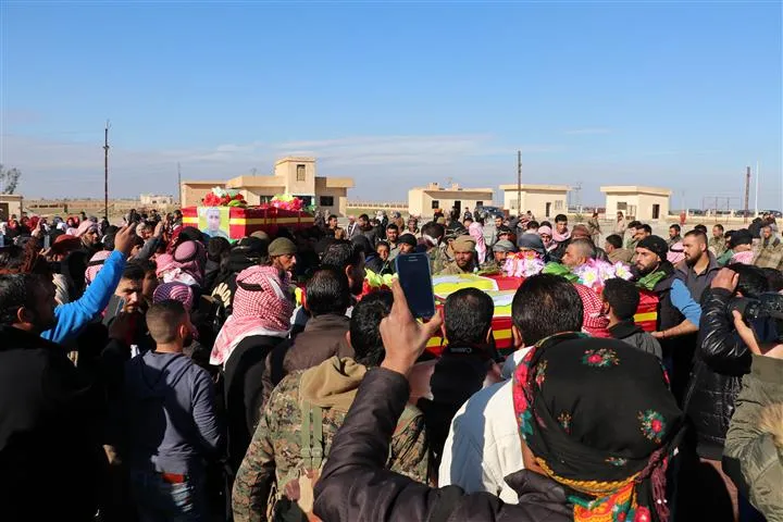 Al-Shadadi people bid farewell martyrs of Battle to defeat terrorism