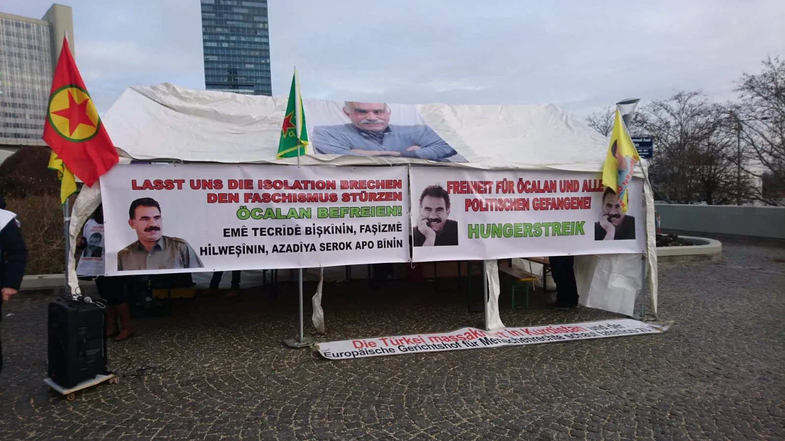 Hunger strike in front of UN headquarters in Vienna denouncing isolation on Ocalan