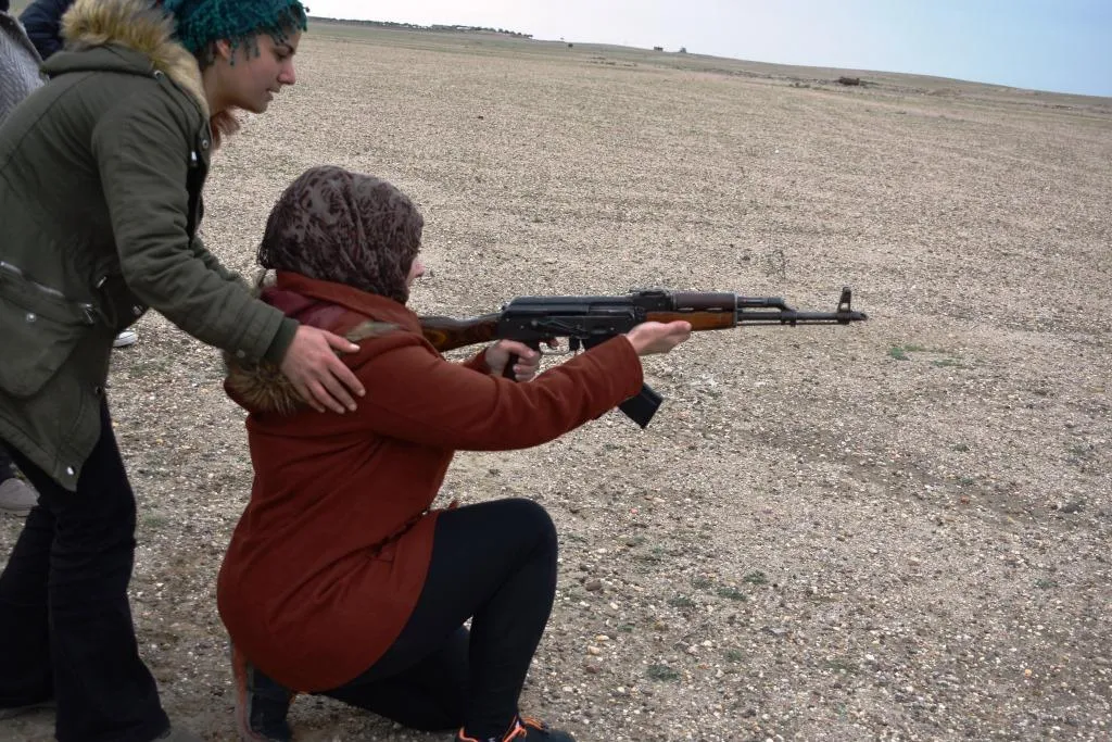 Women of Deir ez-Zor reinforce self- protection concept