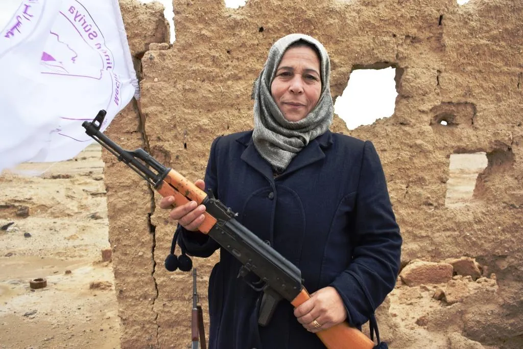 Women of Deir ez-Zor reinforce self- protection concept