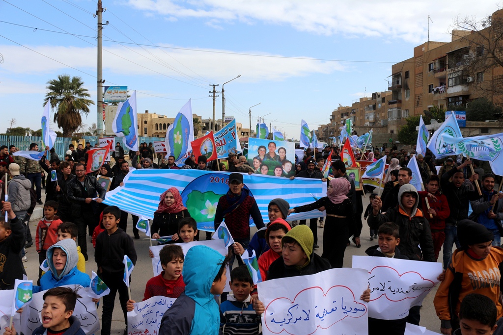 Hundreds of al-Tabqa youth revolt against Turkish occupation