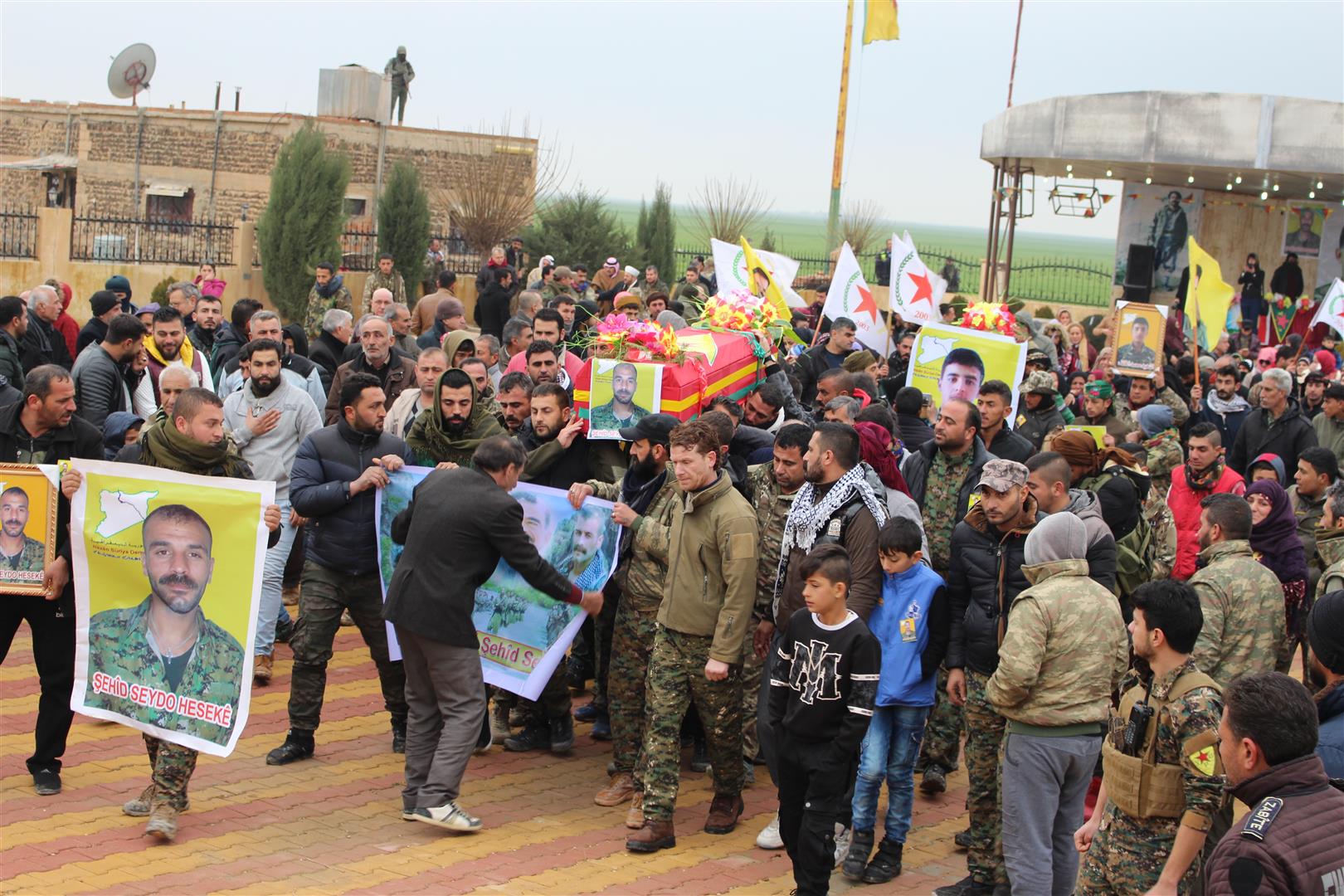 Al-Hasakah city bid farewell 2 martyrs' corpses