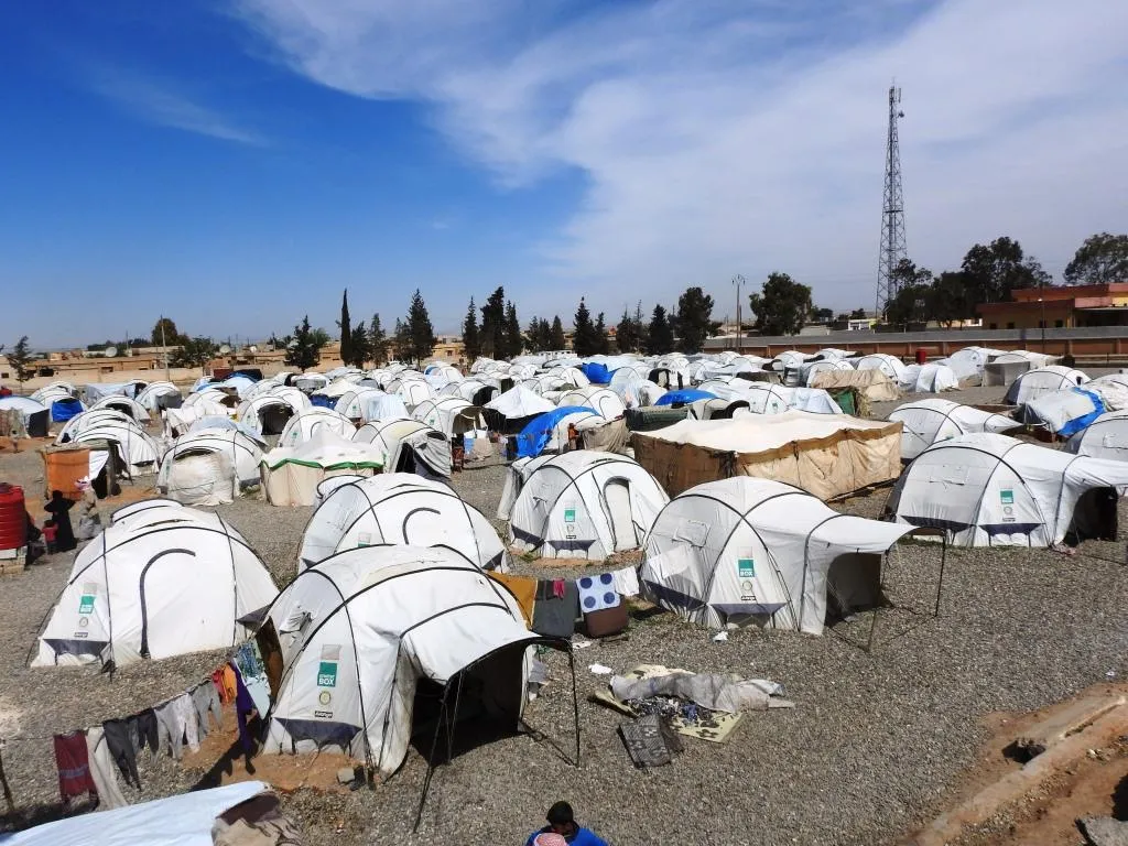 Al-Raqqa camps' refugees complain of lack of aid