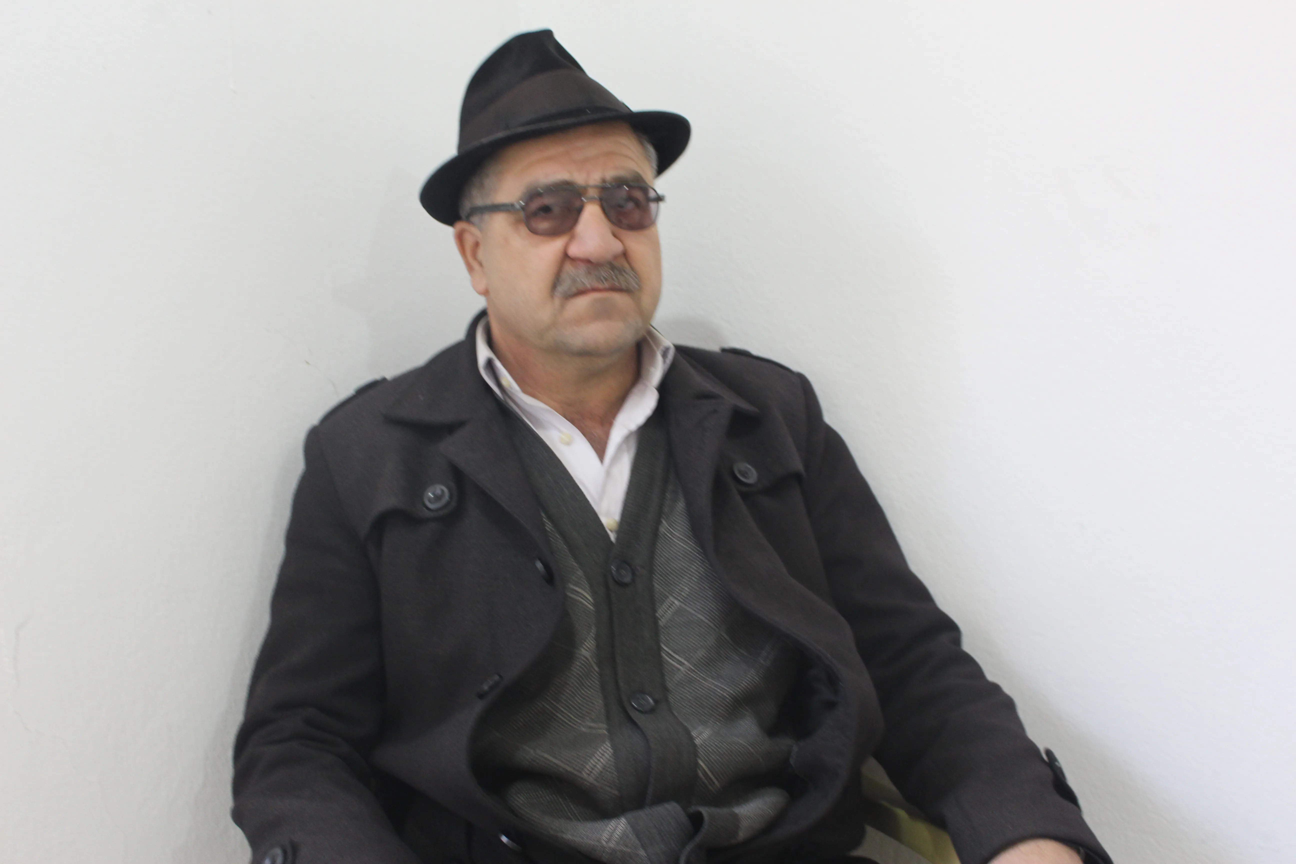 'Kurdish politicians should circumvent KNK initiative for unity'