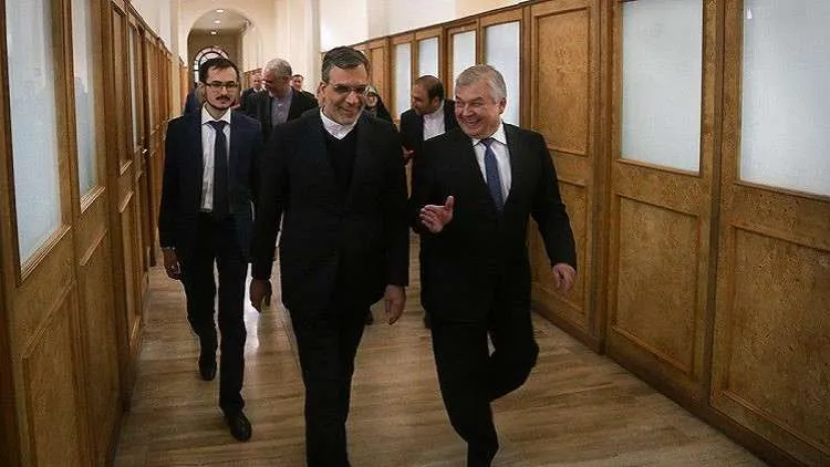 Russian attempts to save the alliance of necessity... Russian delegation in Tehran