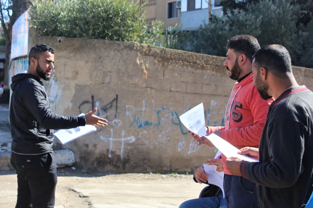 Leaflets call to people's fraternity, rejection of seditions in al-Tabqa
