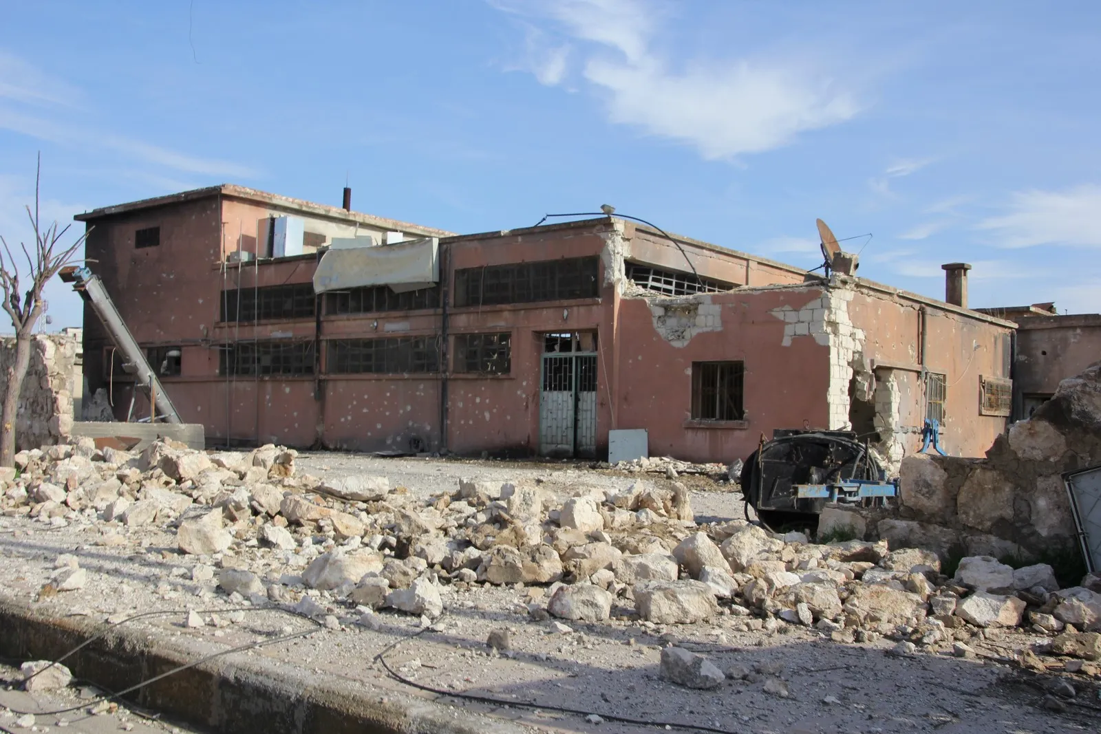 How did the students of Afrin and Shahba go through a year of displacement?