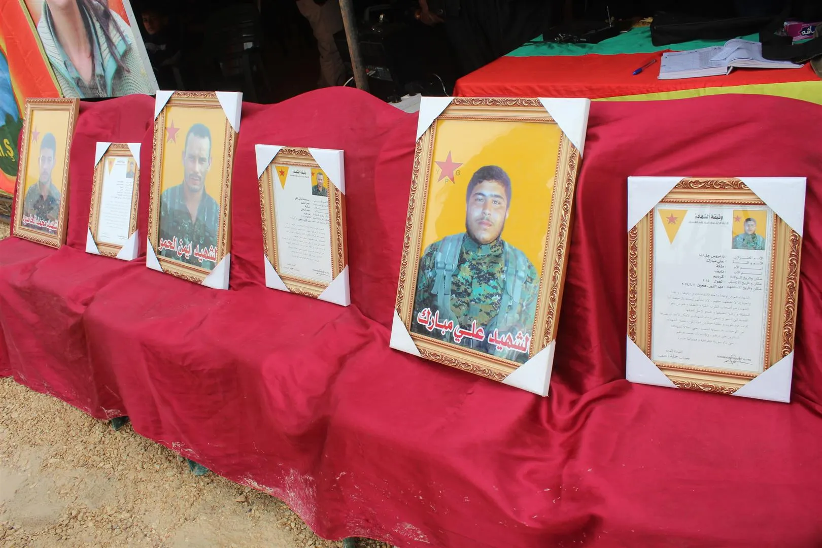 Hundreds offered condolences to families of "Battle to Defeat Terrorism" martyrs