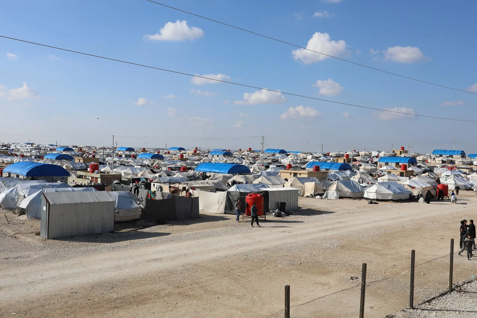 Refugees' number increasing, organizations neglects