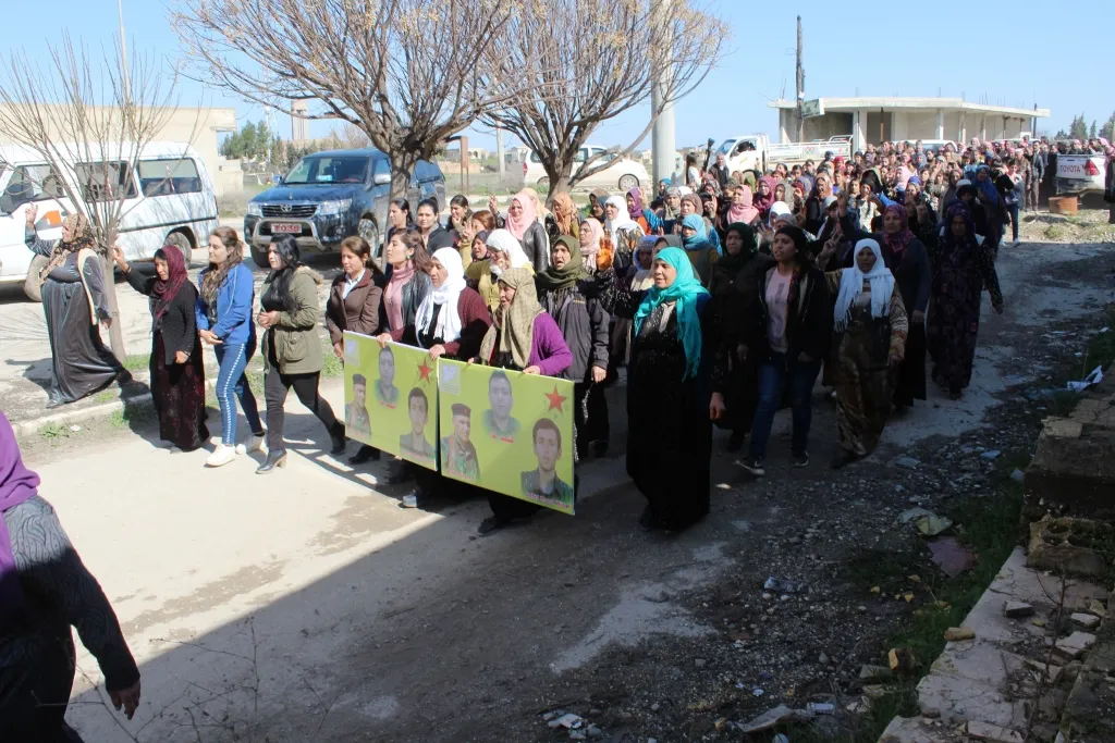 Martyr's record of Resistance of Age revealed in Kobanî