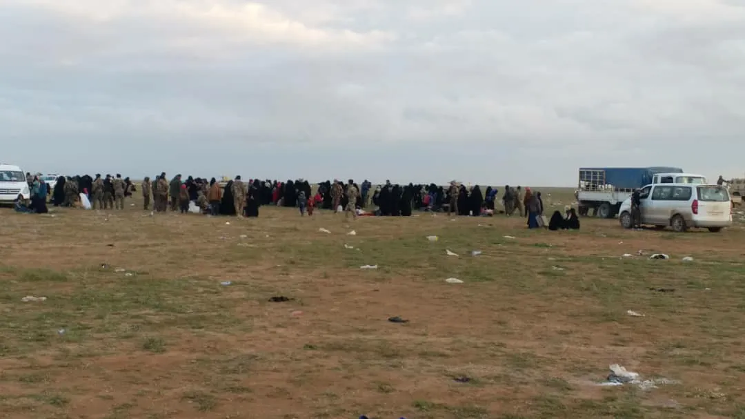 Hundreds of IS mercenaries surrender to SDF
