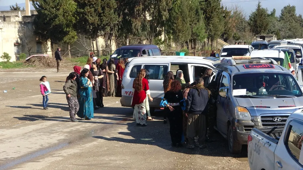 Women of N, E of Syria  Syria are heading towards celebration squares