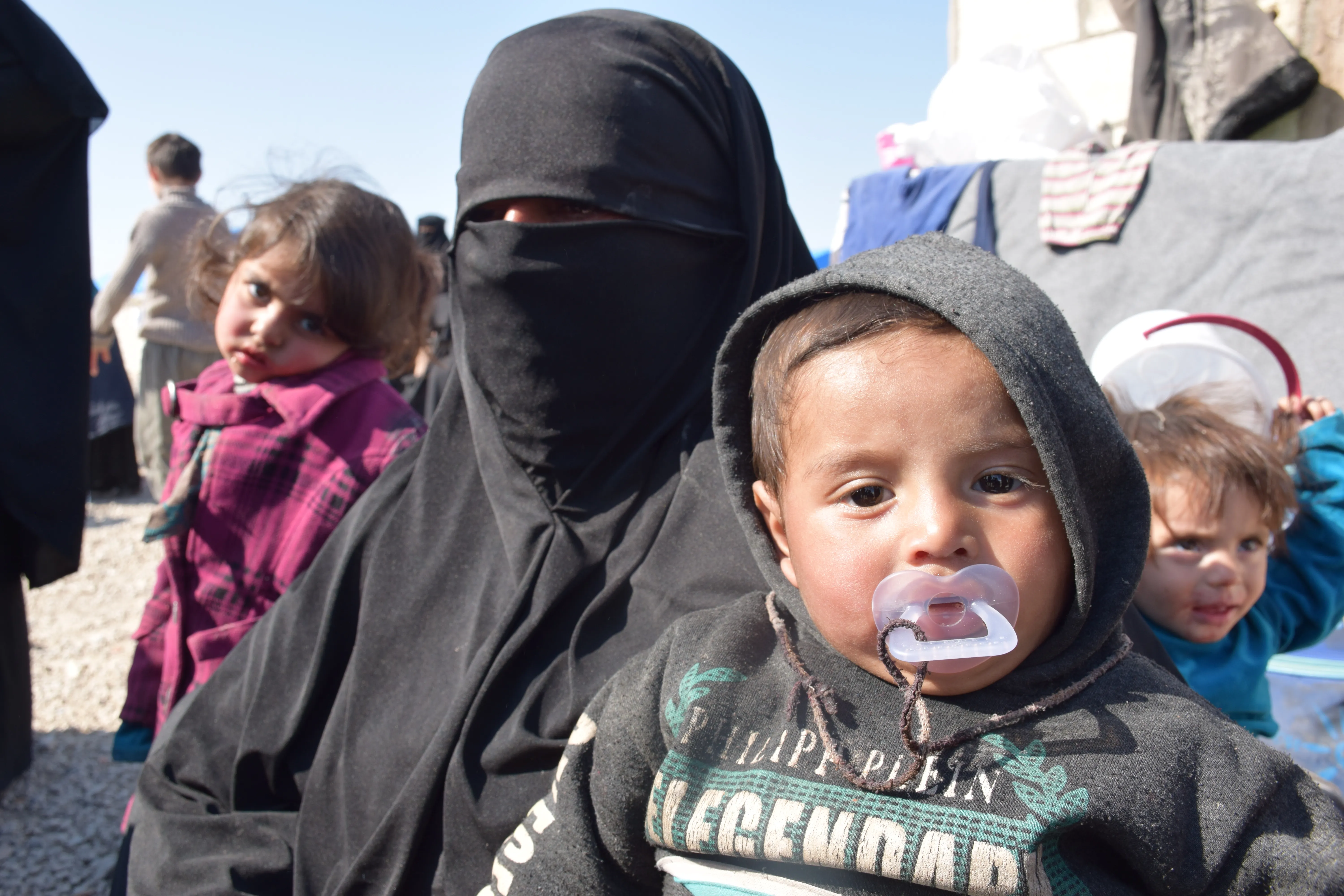 IS' women between supporters, opponents wondering about their fate   