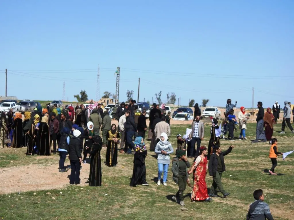 Women of N, E of Syria  Syria are heading towards celebration squares