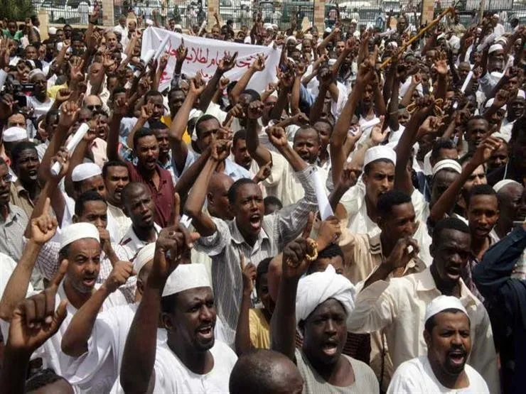 Strike in Sudan demanding Sudanese President Omar al-Bashir to step down