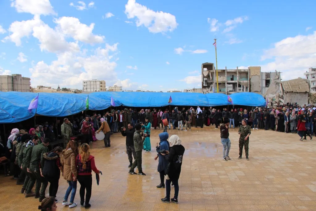 celebration ends in Manbij with artistic performances
