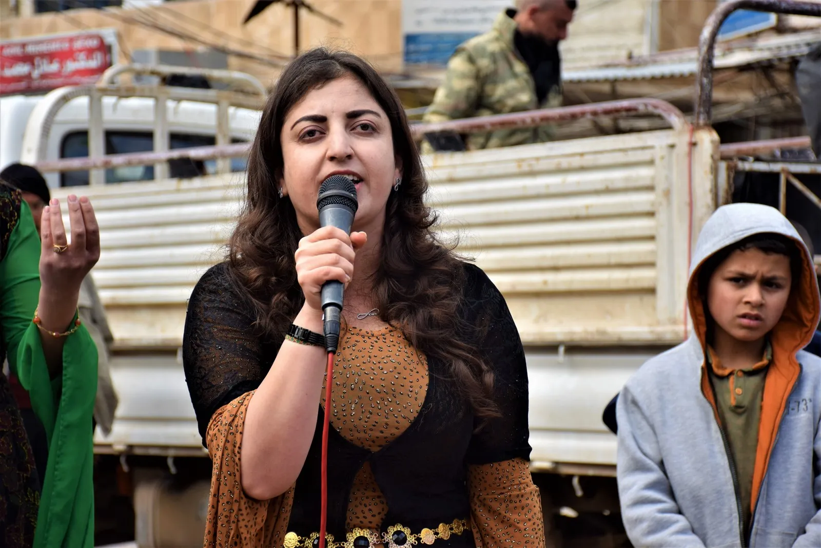 "Free Women's Caravan" visits Serê Kaniyê