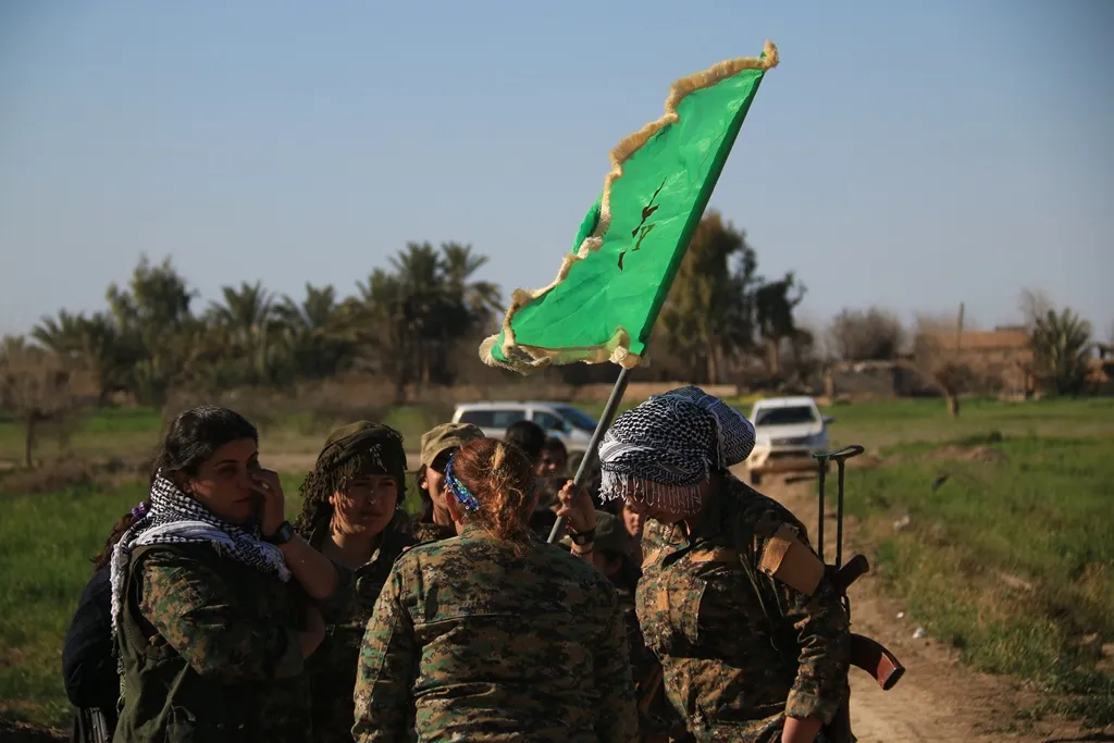 YPJ fighters celebrate March 8th near al-Bagouz