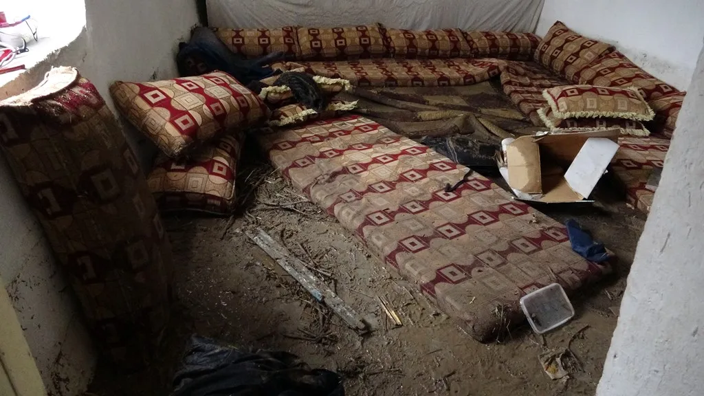 Damage to property of villagers of border villages as a result of removal of concrete wall