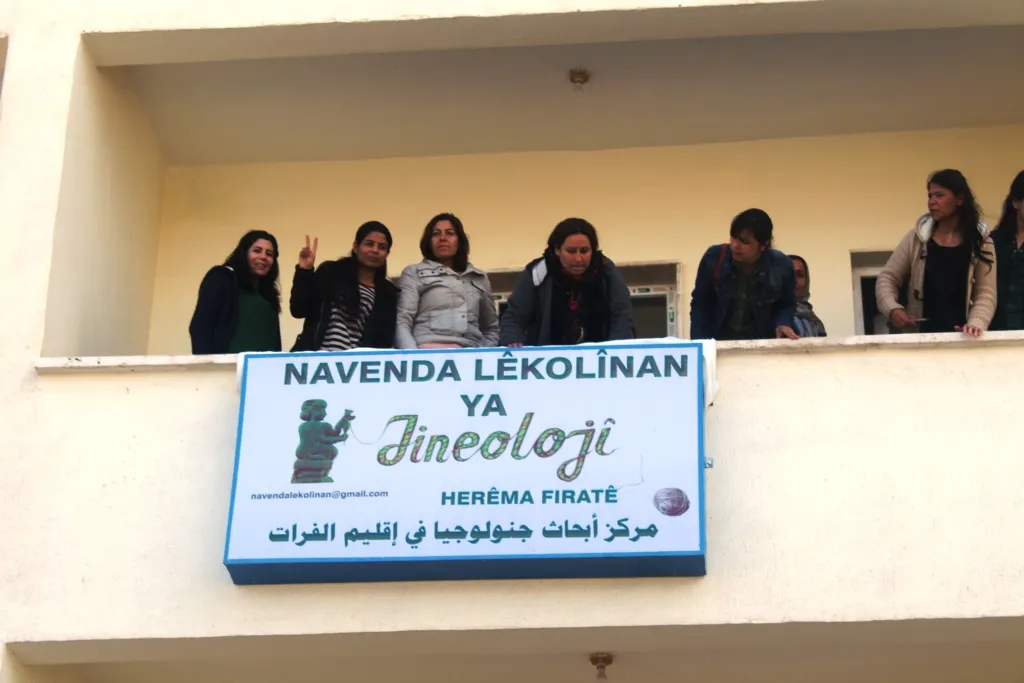 Jineolojî Center opened in Euphrates region on occasion of March 8
