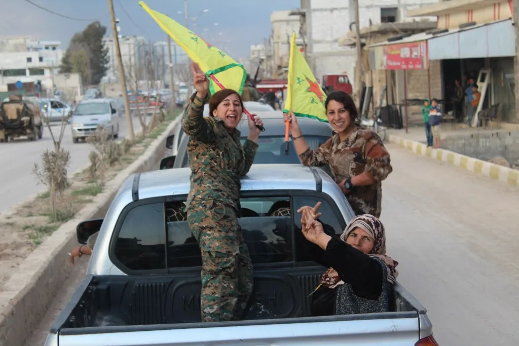 Kobani celebrates victory, salutes SDF