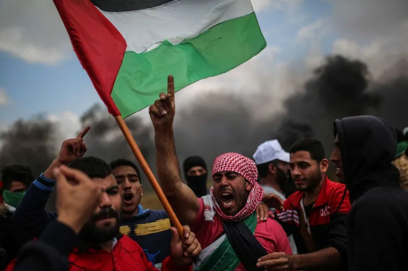  2 Palestinians killed, 62 injured due to repressing Gaza marches by Israeli army