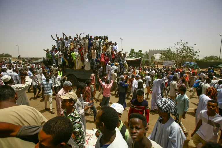 Agreement between protesters, military in Sudan to form joint council