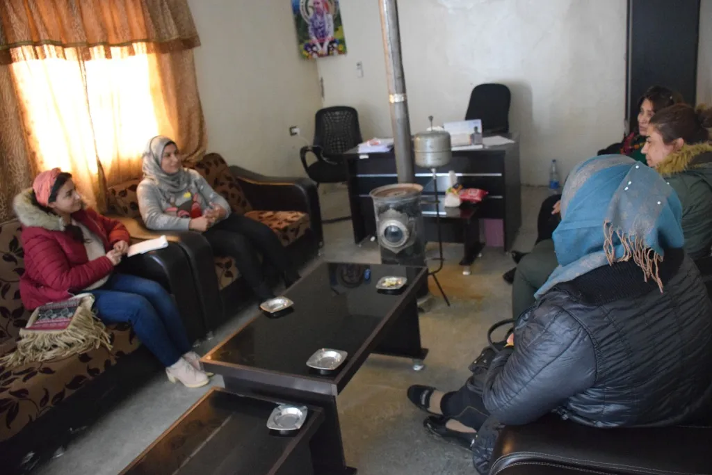 Delegation of Kongra Star visits al-Hol camp