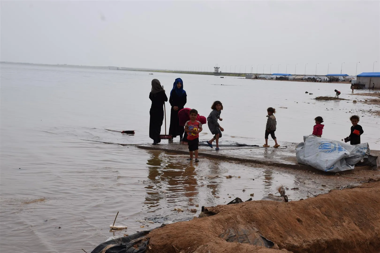 Al-Arishah refugees fear to spread diseases among children