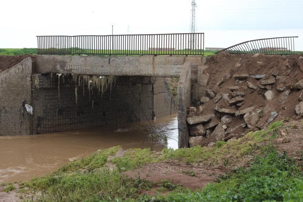 Fencing 14 villages, repairing strategic bridges in Tel Hamis