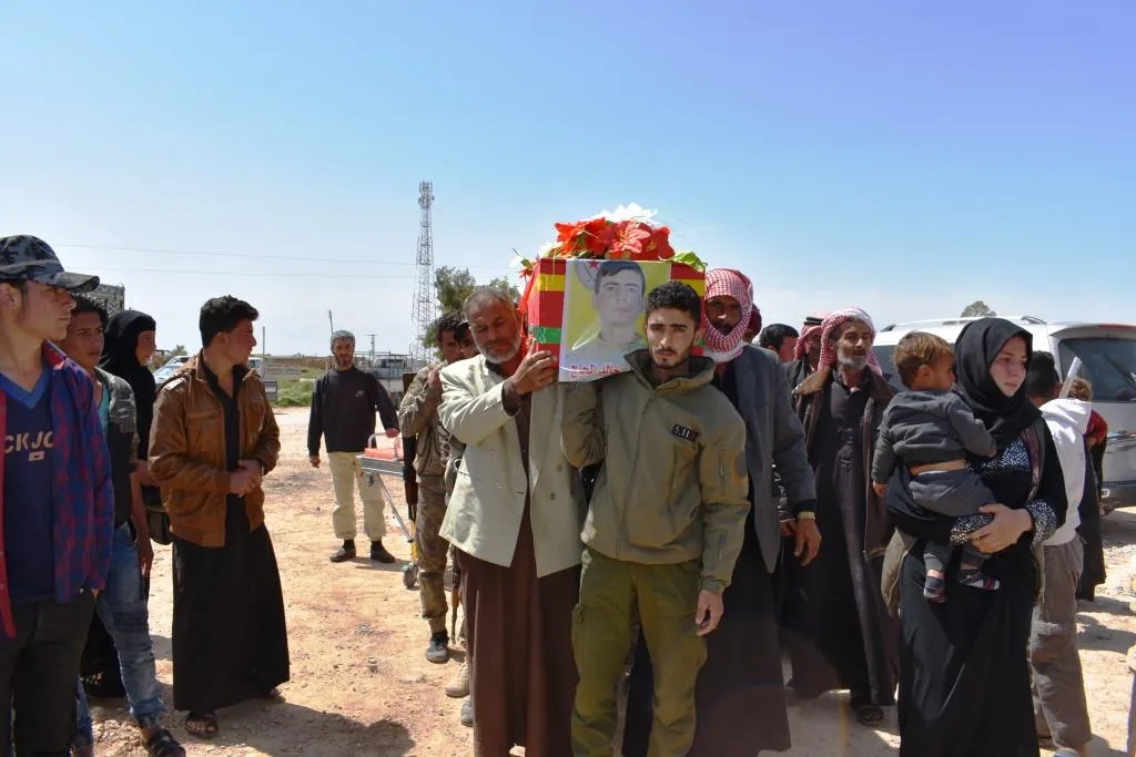 Deir ez-Zor bid farewell Martyr Kalid al-Haj's corpse