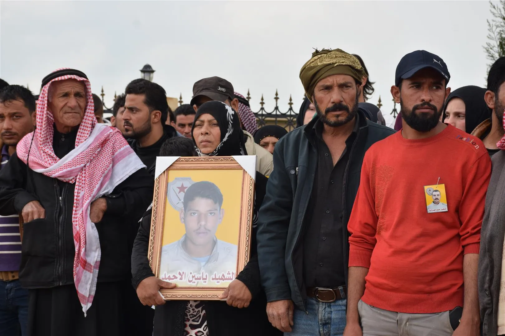Al-Hasakah bid farewell 3 martyrs' corpses