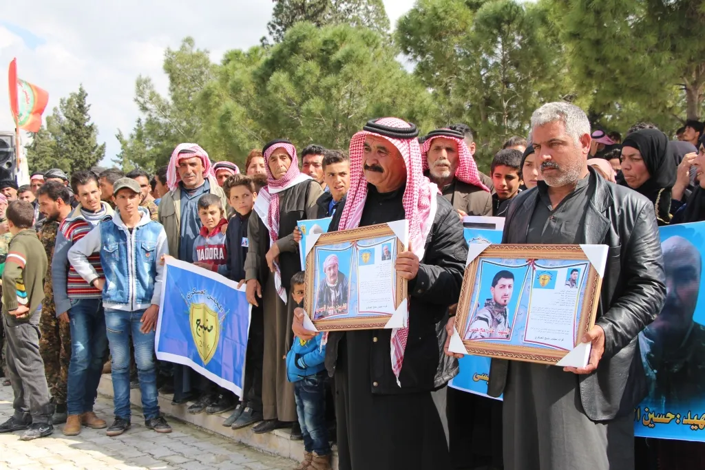 Manbij bid farewell 2 martyrs' corpses