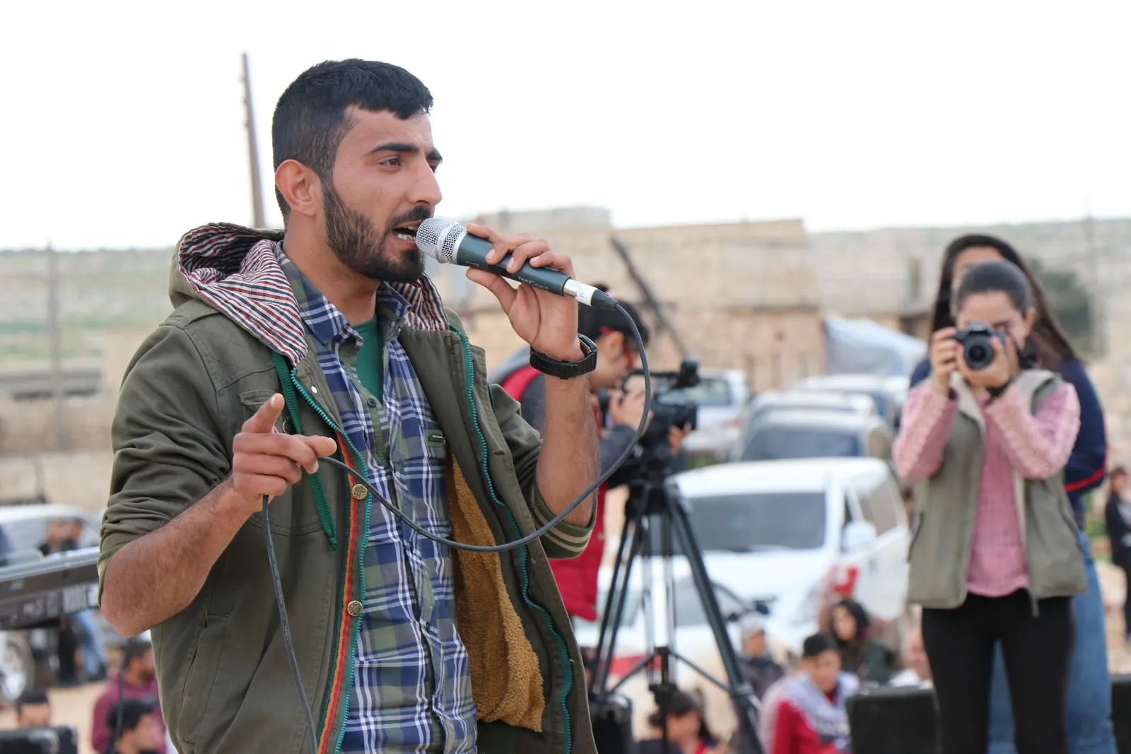 Event to support hunger strikers campaign, congratulate SDF's victory