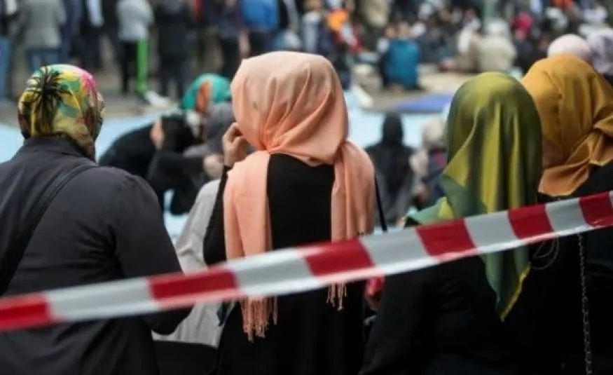 German government plans to ban headscarves in schools