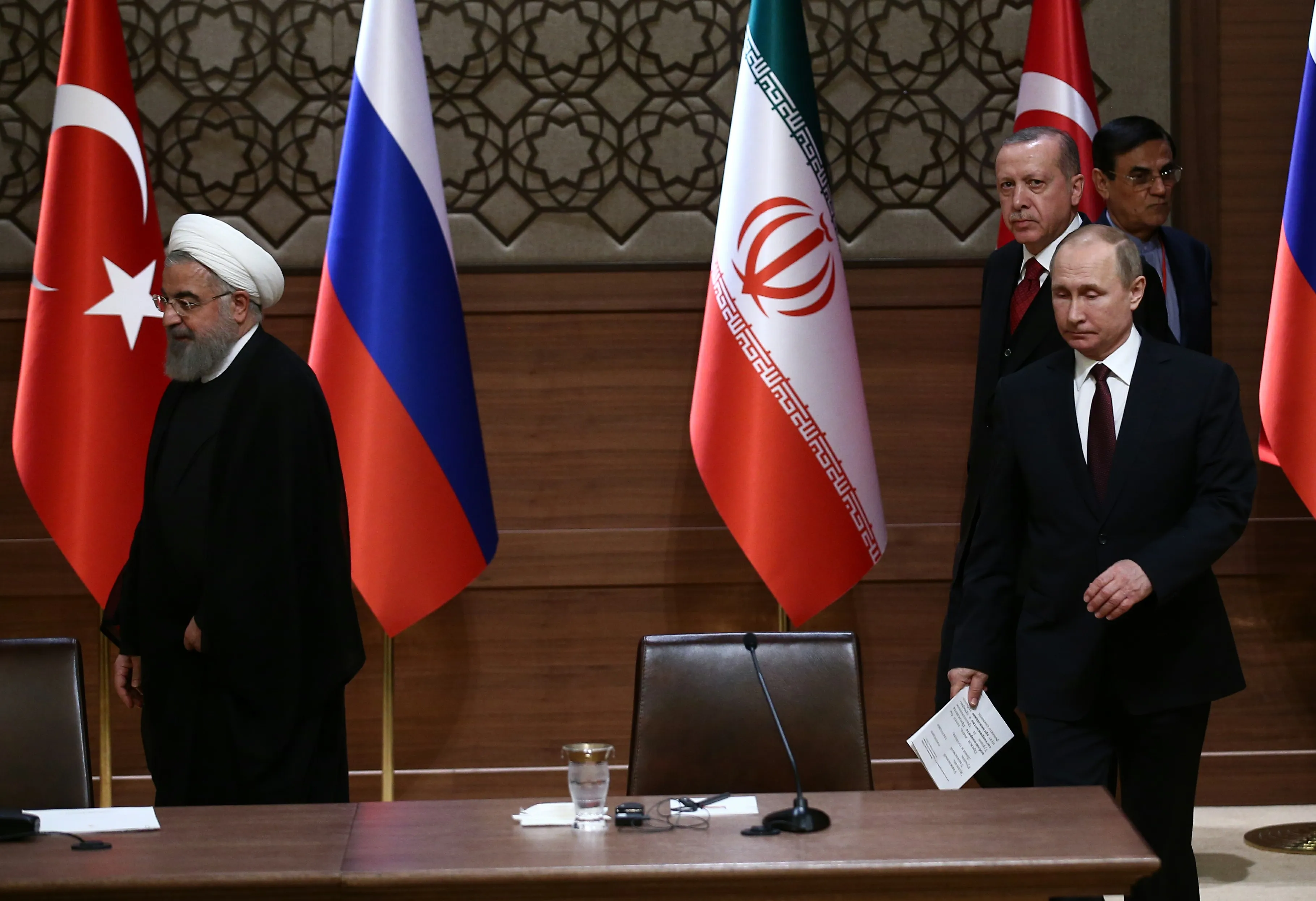 INSS: Has Russian-Iranian honeymoon ended in Syria?