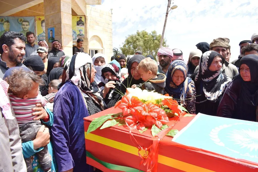 Deir ez-Zor bid farewell martyr Ahmad Hussein's corpse