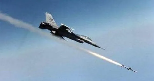 Intensive air raids, bombardment on Idlib, Hama countryside