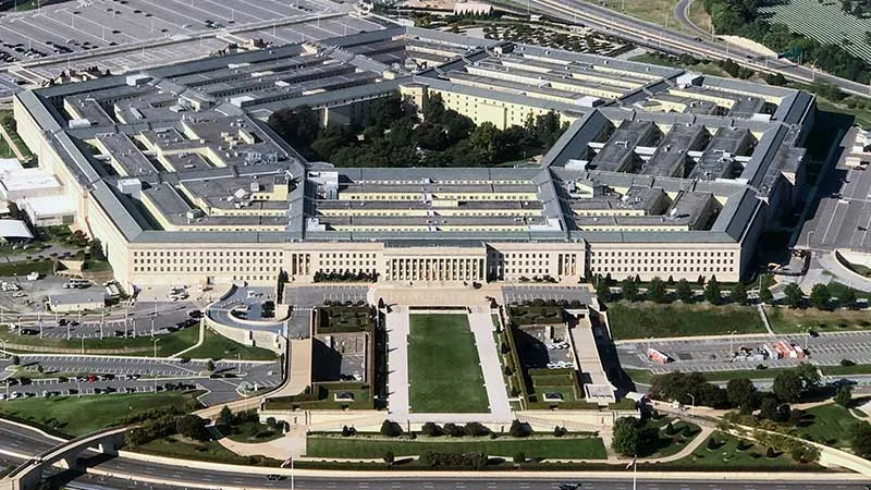 Pentagon decides to send 1,000 more troops to Middle East