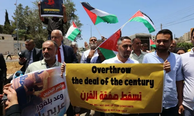 19 Palestinians arrested, activities rejecting of Bahrain conference in Palestinian lands launched
