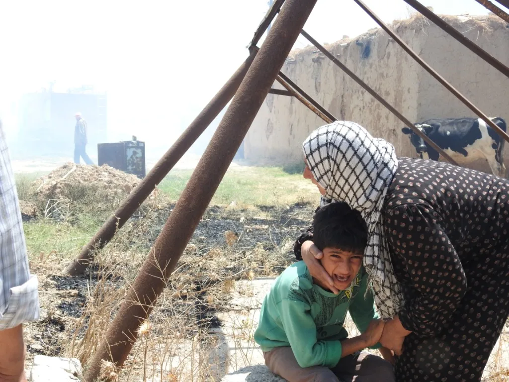 Fires consumes one thousand dunum in Girê Spi, reaches city's neighborhoods